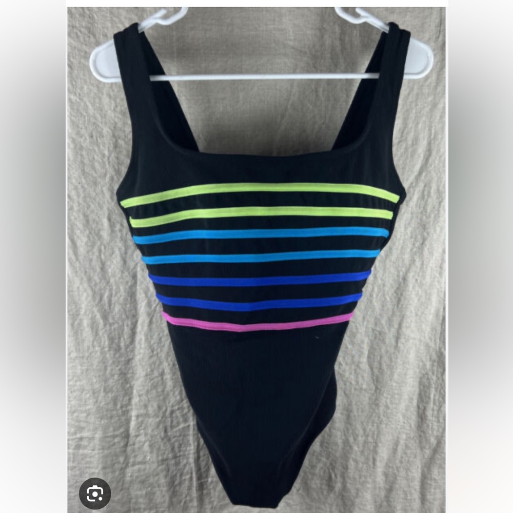 Croft & Barrow swimsuit size 12 black colorfully stripes